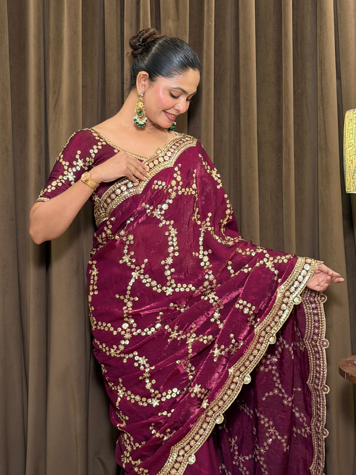 Women's Fendy Satin Saree With Unstitched Blouse Piece