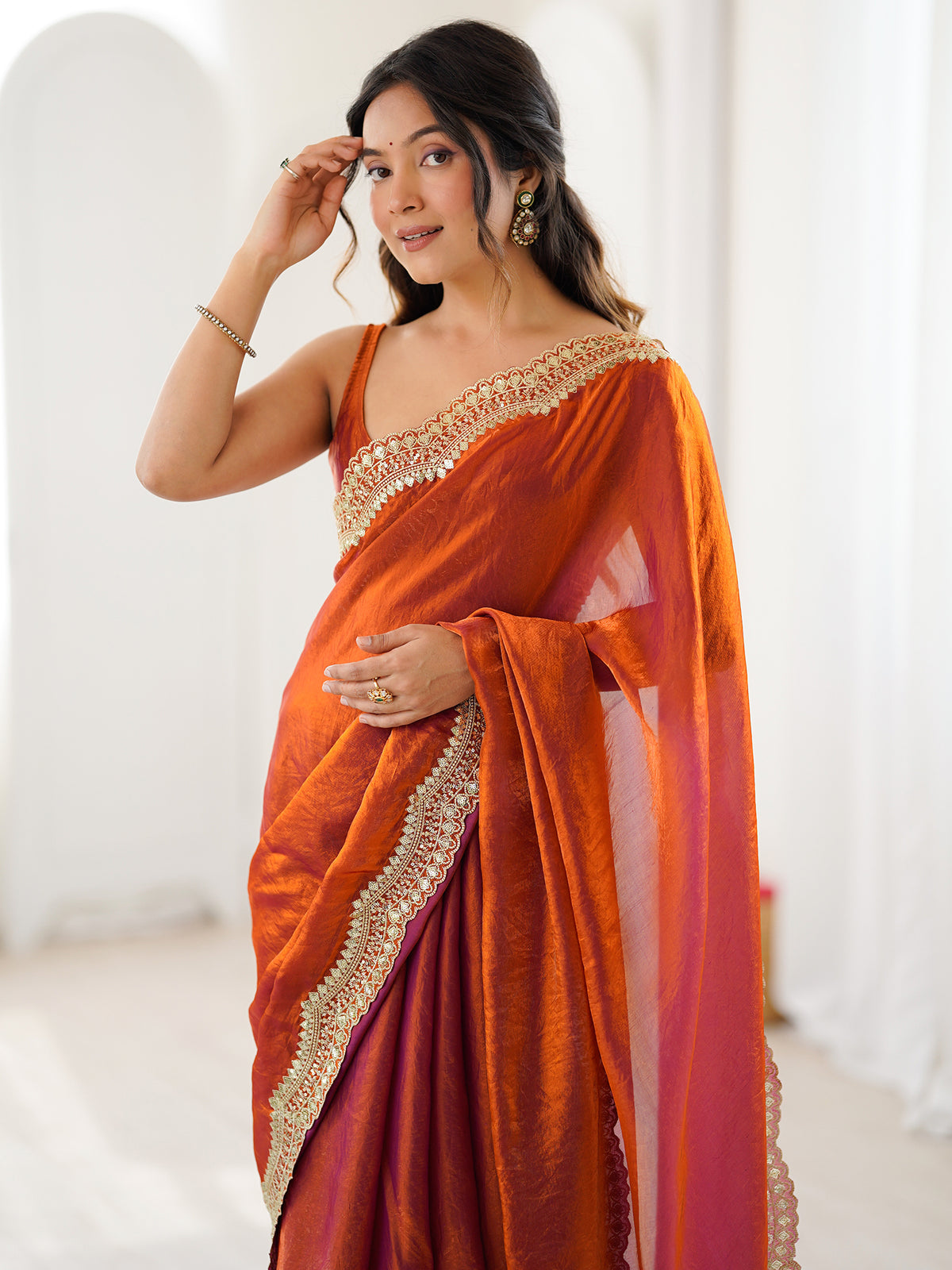 Women's Fendy Satin Saree With Unstitched Blouse Piece