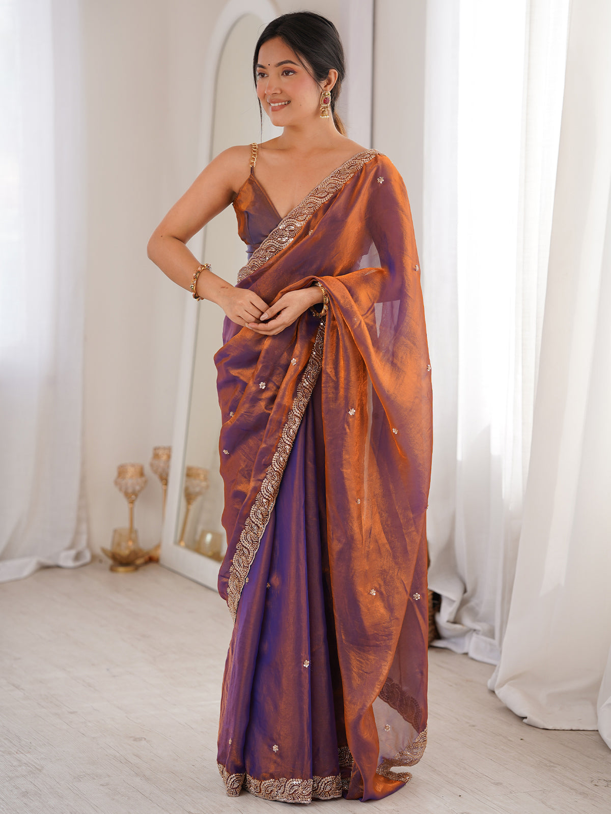 Women's Fendy Satin Saree With Unstitched Blouse Piece