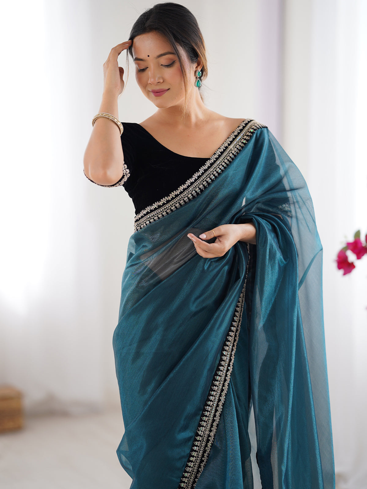 Women's Net Saree With Unstitched Blouse Piece