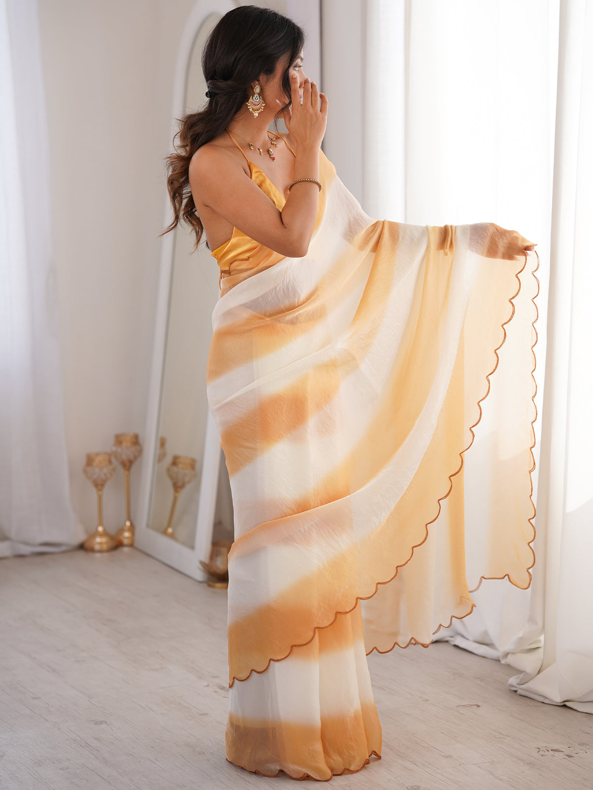 Women's Fendy Satin Saree With Unstitched Blouse Piece