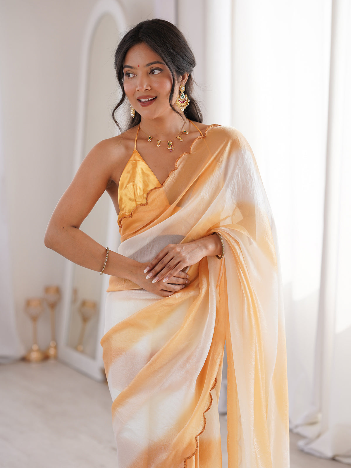 Women's Fendy Satin Saree With Unstitched Blouse Piece