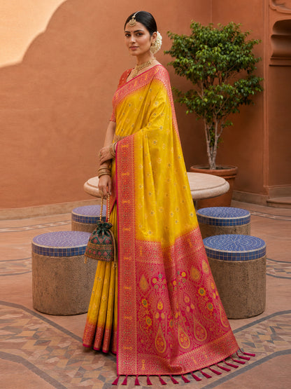 Women's Banarasi Silk Saree With Unstitched Blouse Piece