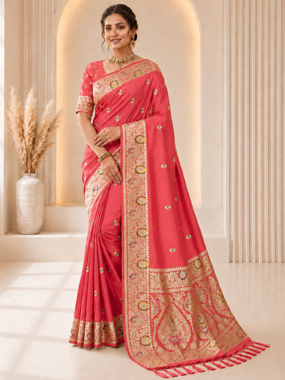 Women's Banarasi Silk Saree With Unstitched Blouse Piece