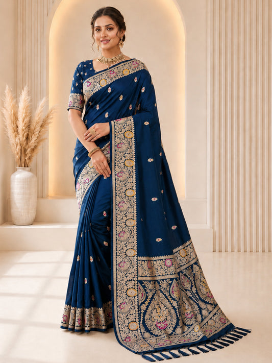 Women's Banarasi Silk Saree With Unstitched Blouse Piece