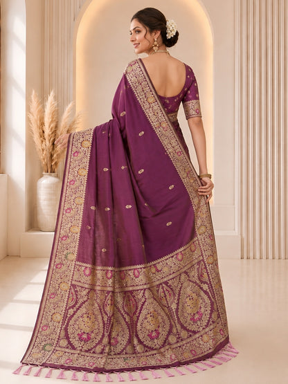 Women's Banarasi Silk Saree With Unstitched Blouse Piece