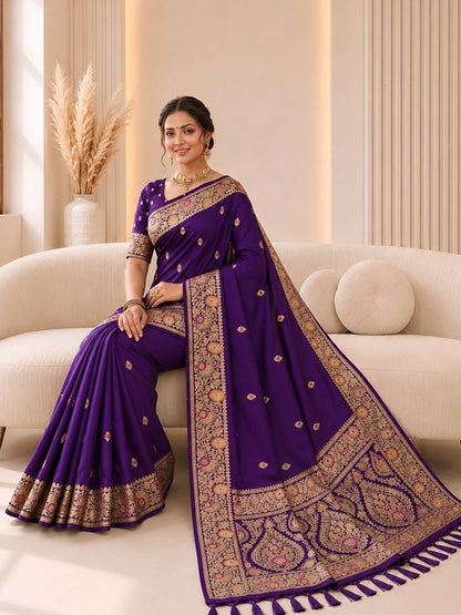 Women's Banarasi Silk Saree With Unstitched Blouse Piece