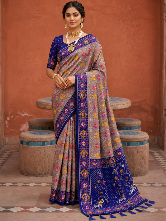 Women's Patola Silk Saree With Unstitched Blouse Piece