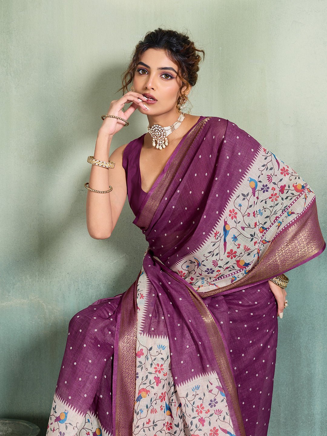 Women's Linen Printed Saree With Unstitched Blouse Piece