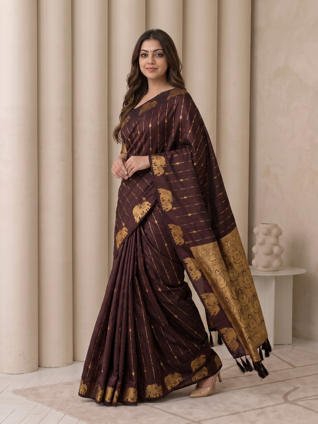 Women's Soft Silk Saree With Unstitched Blouse Piece