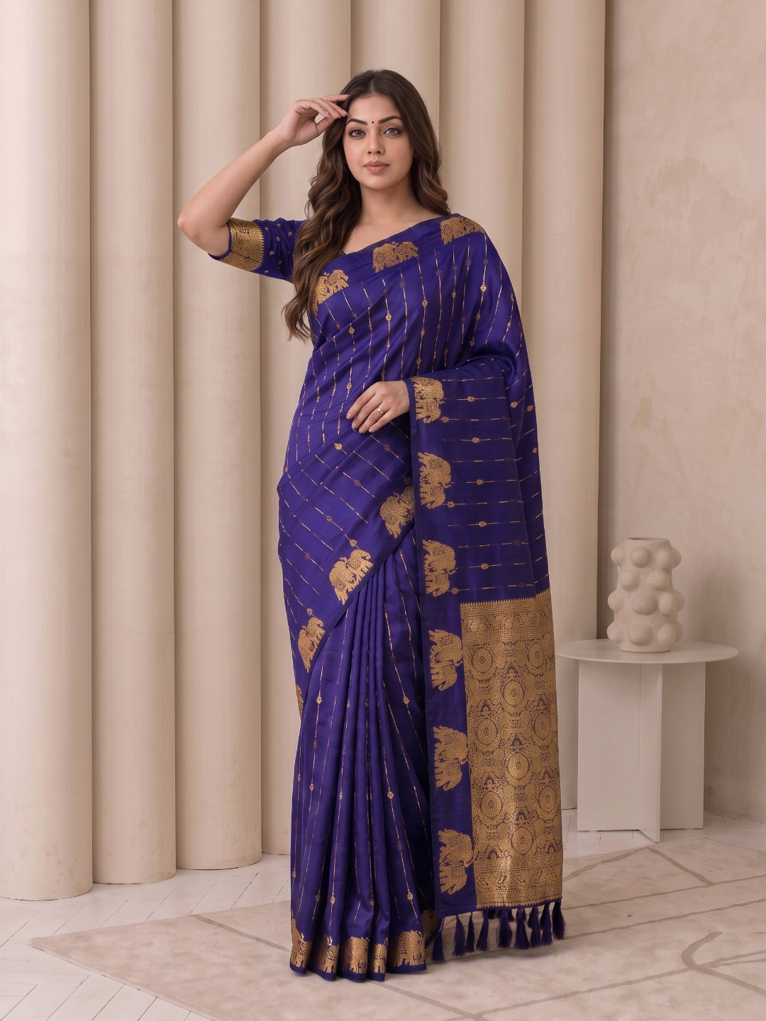 Women's Soft Silk Saree With Unstitched Blouse Piece