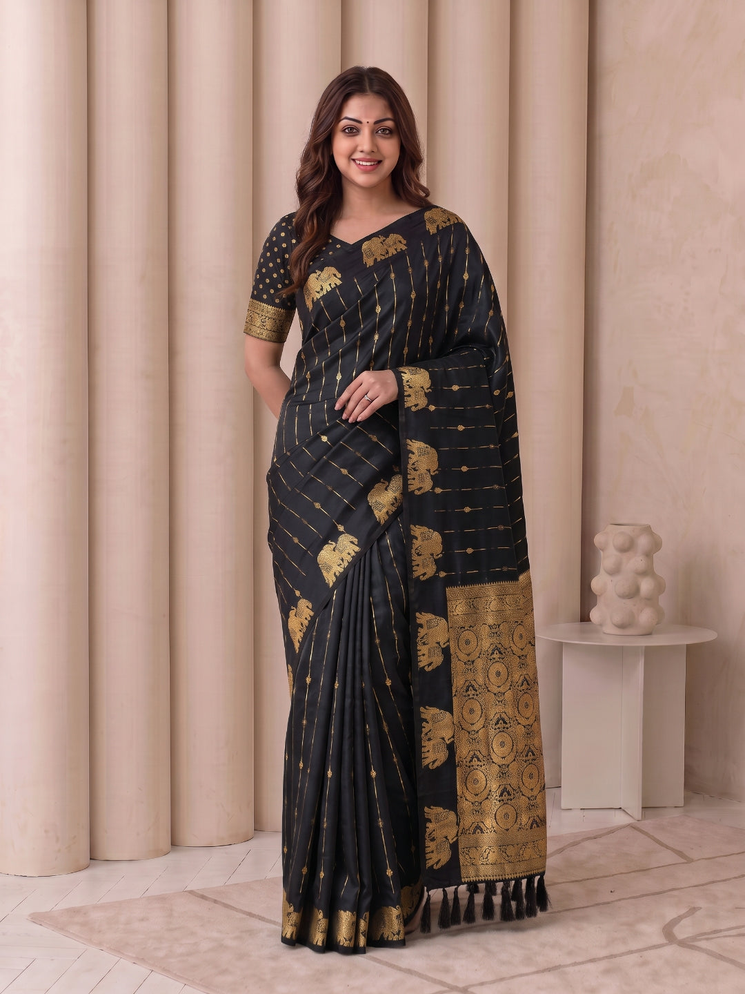 Women's Soft Silk Saree With Unstitched Blouse Piece