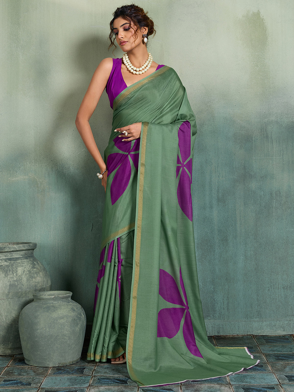 Women's Cotton Saree With Unstitched Blouse Piece