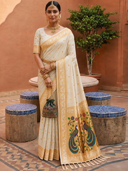 Women's Paithani Silk Saree With Unstitched Blouse Piece
