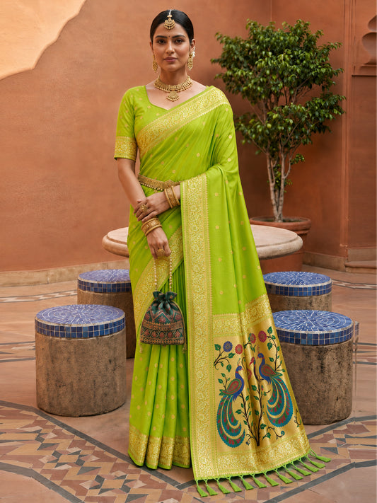Women's Paithani Silk Saree With Unstitched Blouse Piece