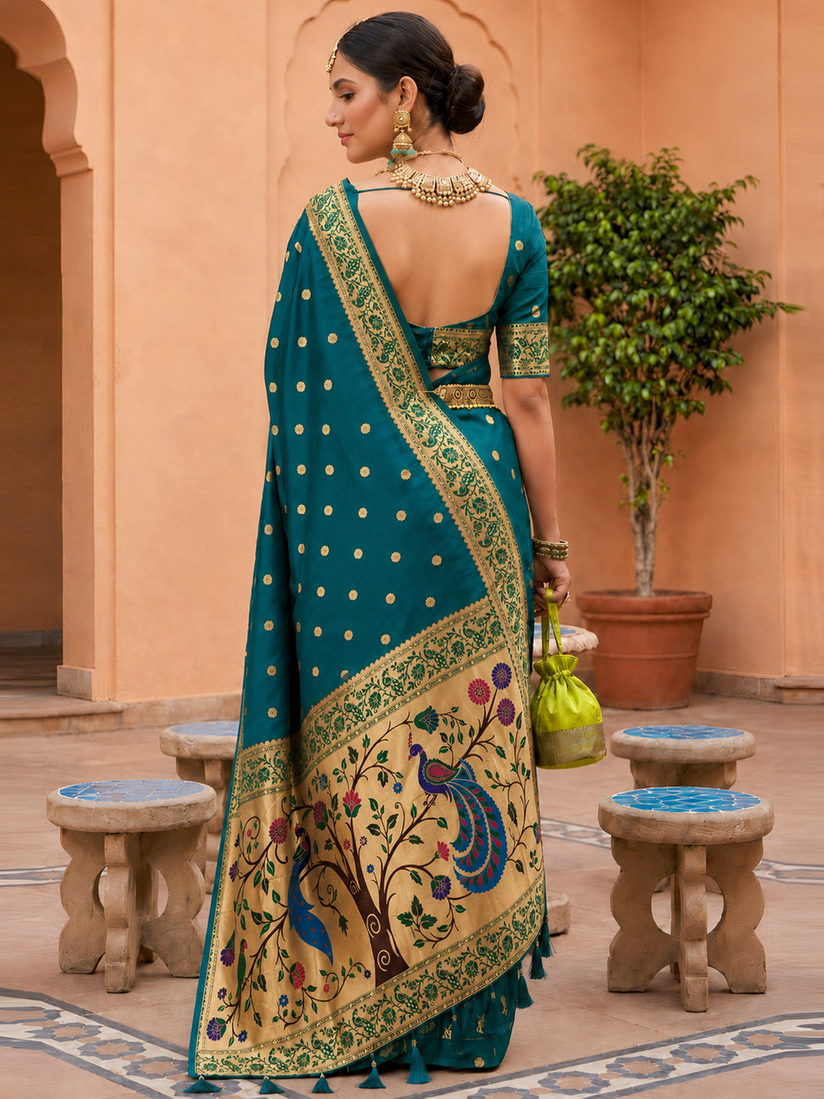 Women's Paithani Silk Saree With Unstitched Blouse Piece