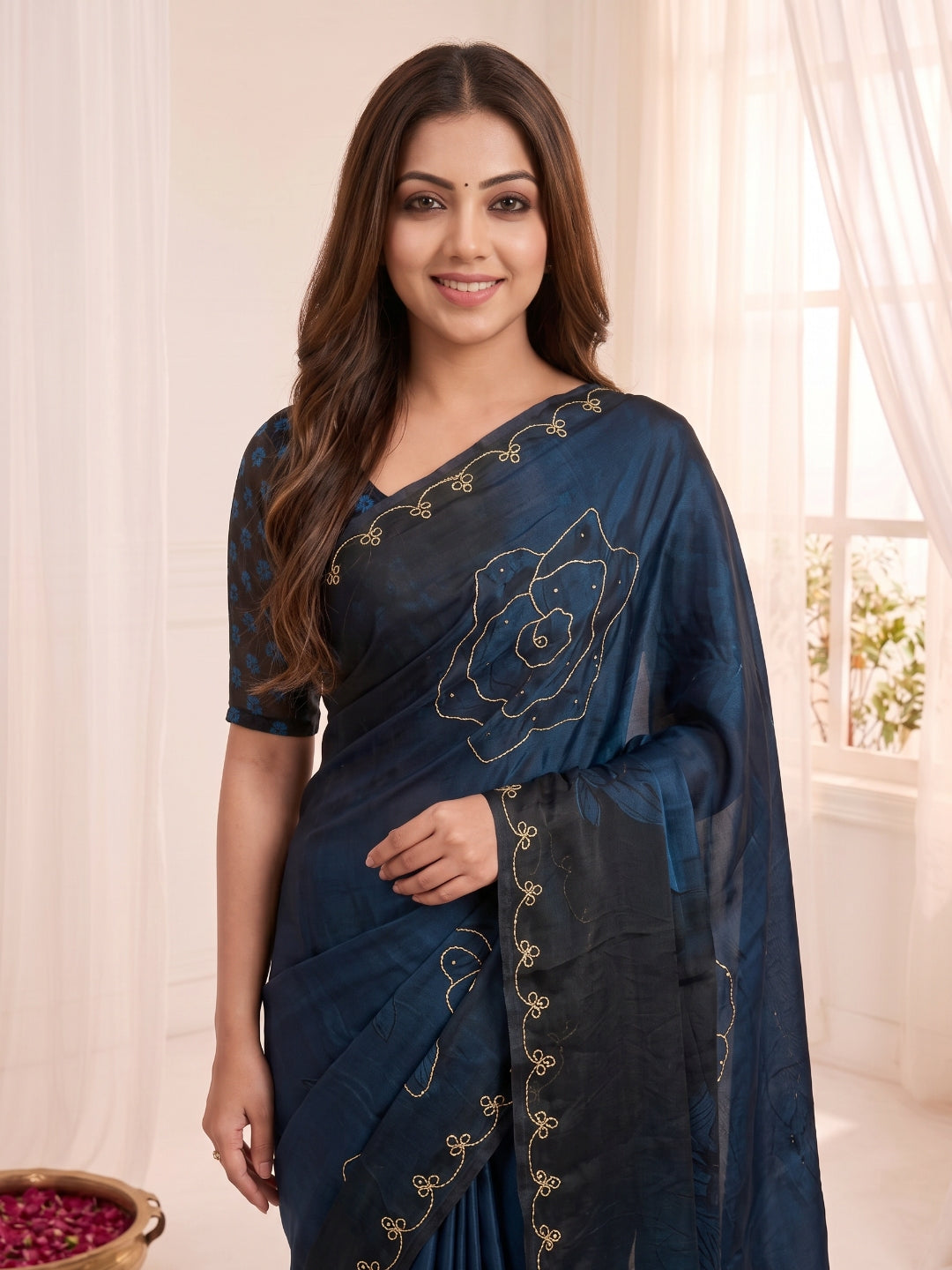 Women's Fendy Satin Saree With Unstitched Blouse Piece