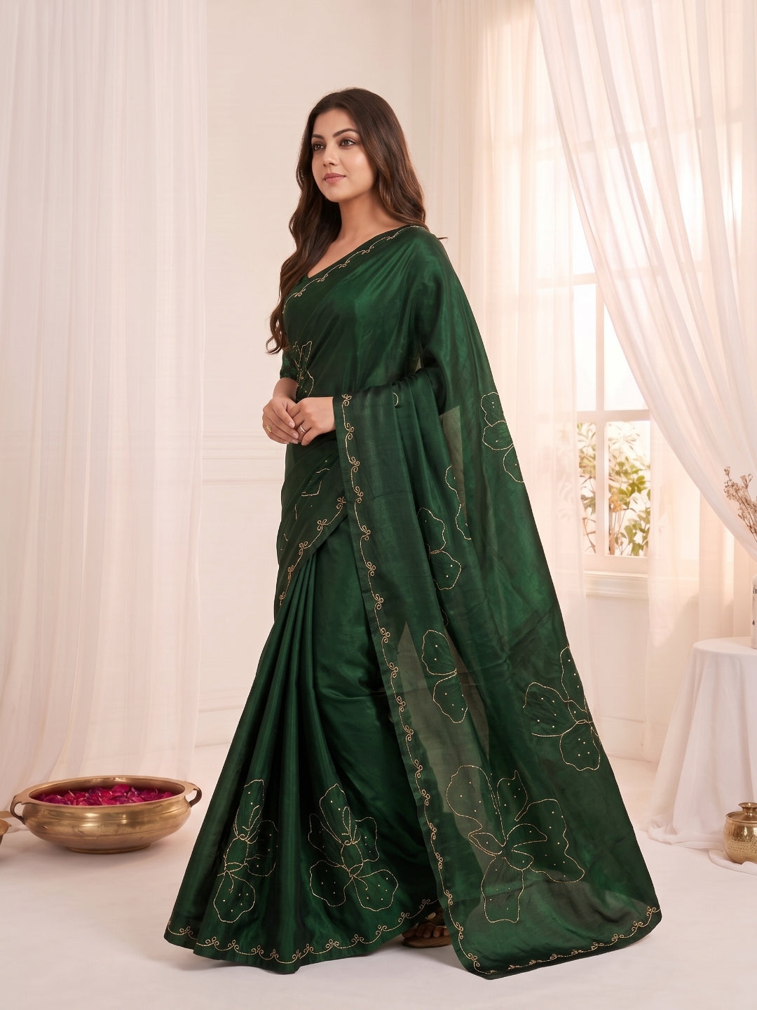 Women's Fendy Satin Saree With Unstitched Blouse Piece