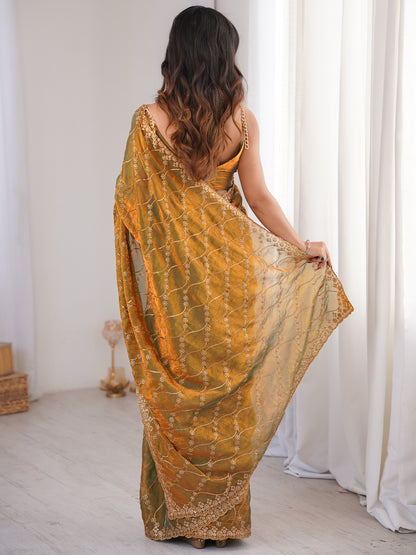 Women's Fendy Saree With Unstitched Blouse Piece