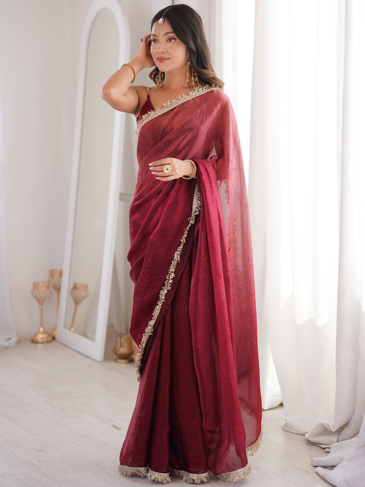Women's Fendy Satin Saree With Unstitched Blouse Piece