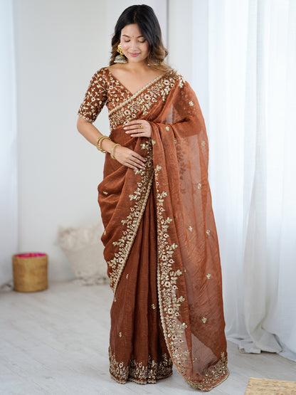 Women's Fendy Chiffon Saree With Unstitched Blouse Piece