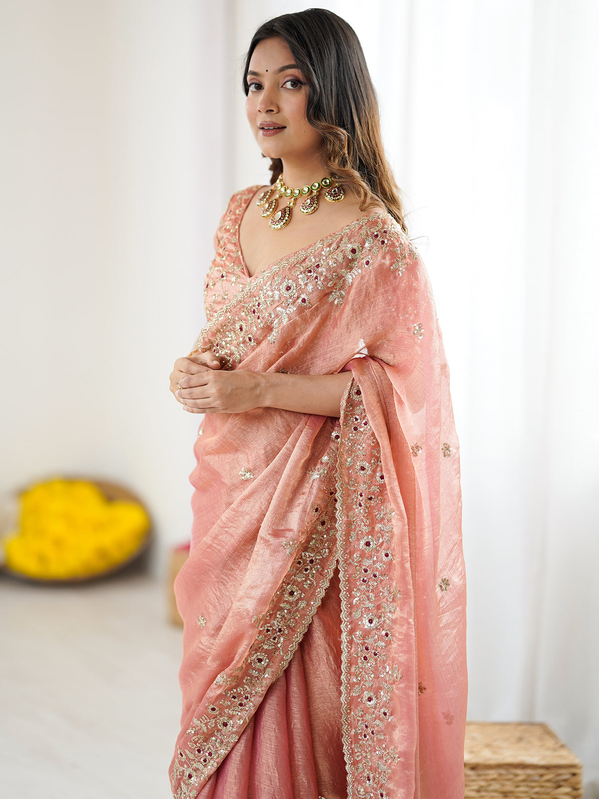 Women's Fendy Chiffon Saree With Unstitched Blouse Piece
