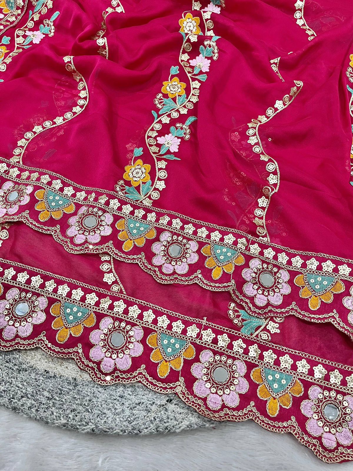 Women's Rangoli Silk Saree With Stitched Blouse Piece