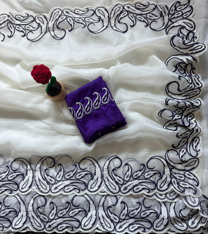 Women's Crunchy Silk Saree With Unstitched Blouse Piece