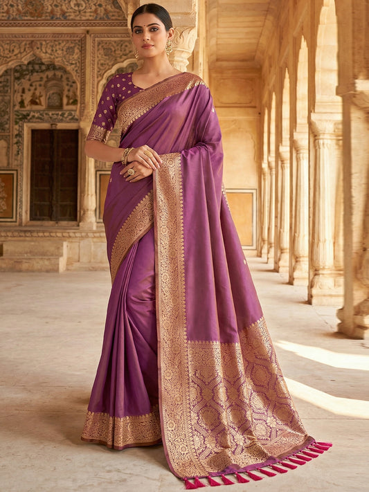 Women's Banarasi Silk Saree With Unstitched Blouse Piece