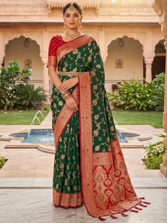 Women's Banarasi Silk Saree With Unstitched Blouse Piece