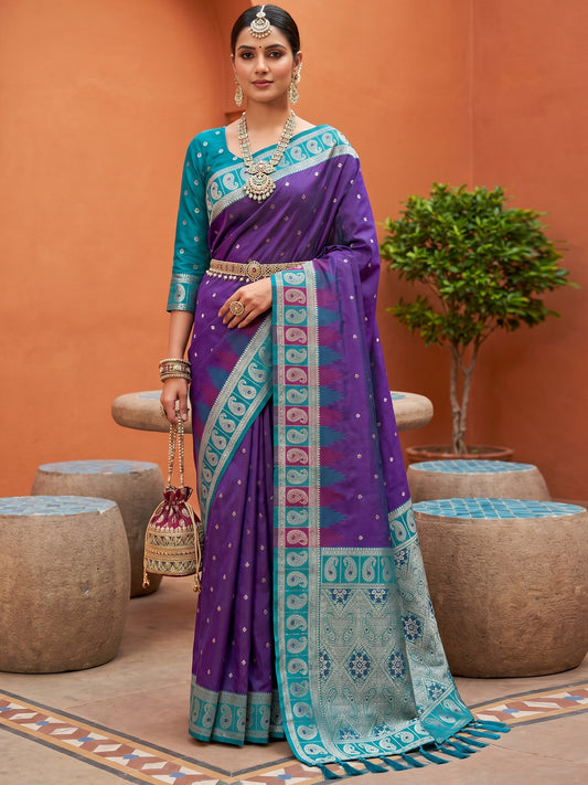 Women's Banarasi Silk Saree With Unstitched Blouse Piece