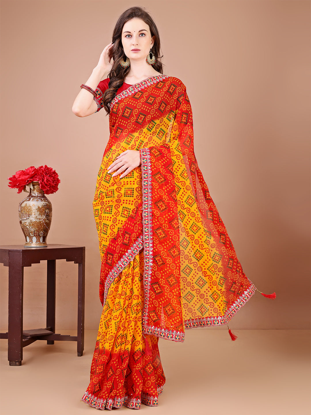 Women's Georgette Bandhani Saree With Unstitched Blouse Piece