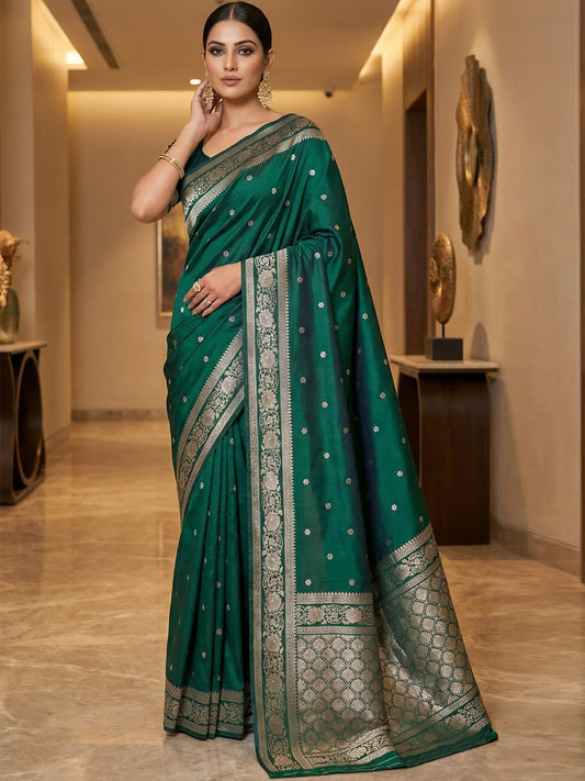 Women's Banarasi Silk Saree With Unstitched Blouse Piece