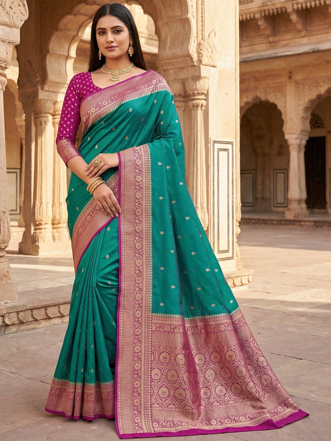 Women's Banarasi Silk Saree With Unstitched Blouse Piece