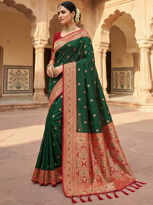 Women's Banarasi Silk Saree With Unstitched Blouse Piece