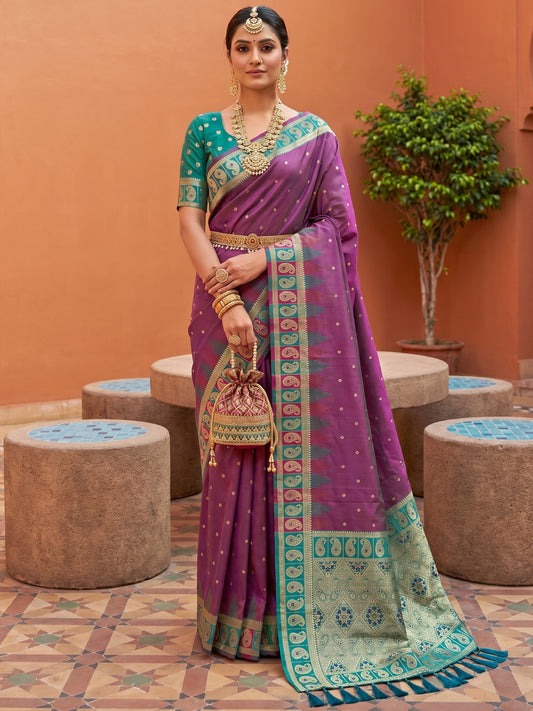 Women's Banarasi Silk Saree With Unstitched Blouse Piece
