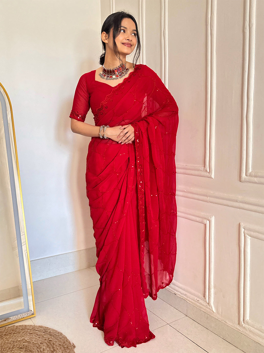 Women's Georgette Party Wear Saree With Unstitched Blouse Piece