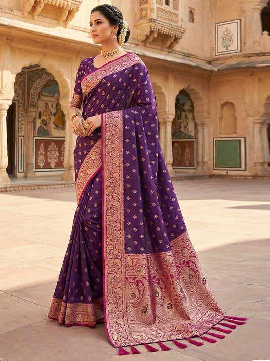 Women's Banarasi Silk Saree With Unstitched Blouse Piece