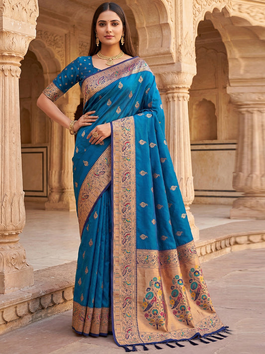Women's Paithani Silk Saree With Unstitched Blouse Piece
