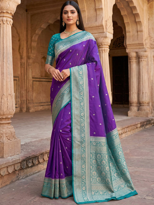 Women's Banarasi Silk Saree With Unstitched Blouse Piece