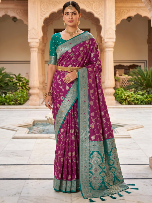 Women's Banarasi Silk Saree With Unstitched Blouse Piece