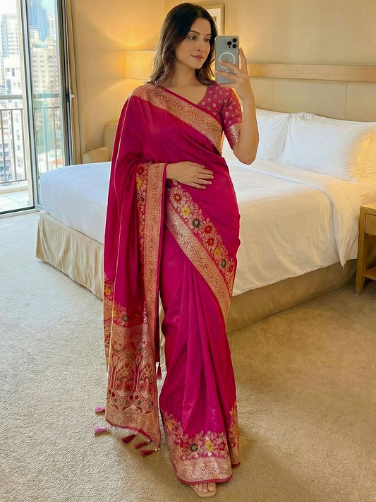 Women's Dola Silk Saree With Unstitched Blouse Piece