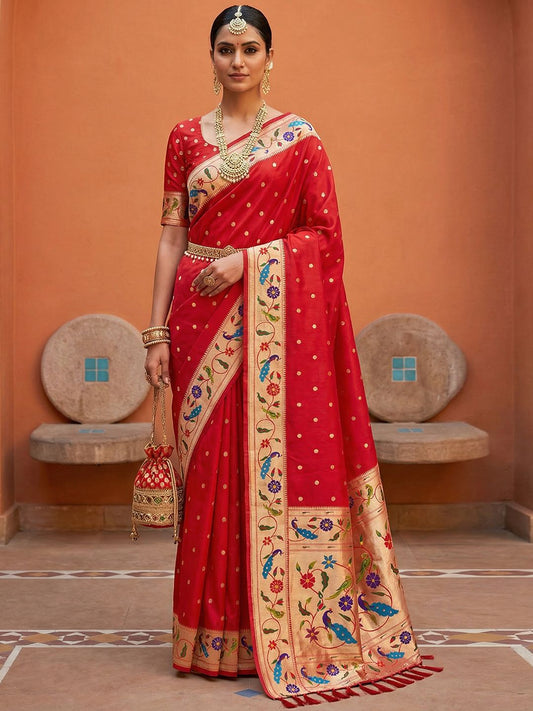 Women's Paithani Silk Saree With Unstitched Blouse Piece