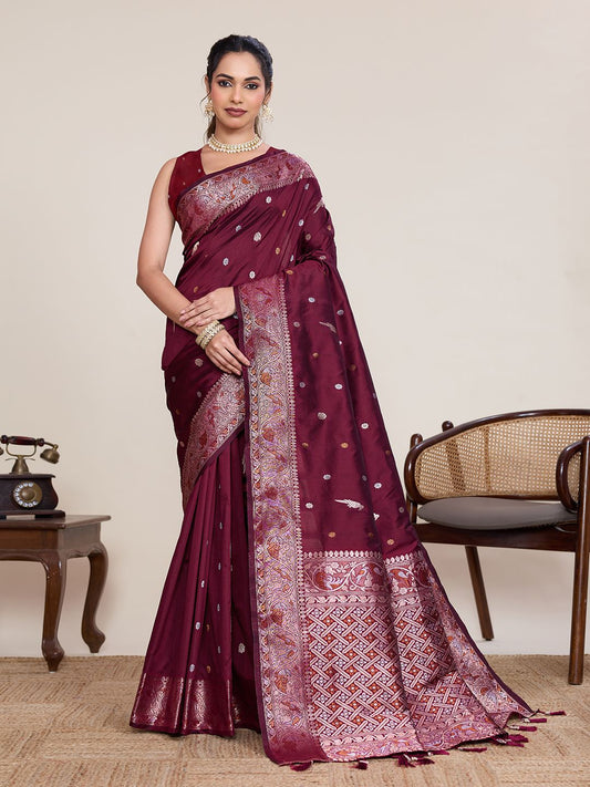 Women's Banarasi Jacquard Saree With Unstitched Blouse Piece